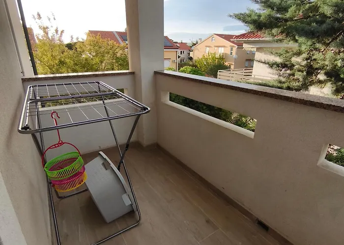 Romana Apartamento Punat